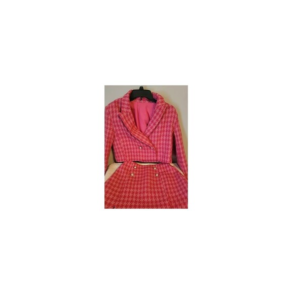 CICY Pink Women’s Cropped Tweed Jacket & Mini Skirt 2-Piece Set Chic, & Trendy, - Picture 4 of 6